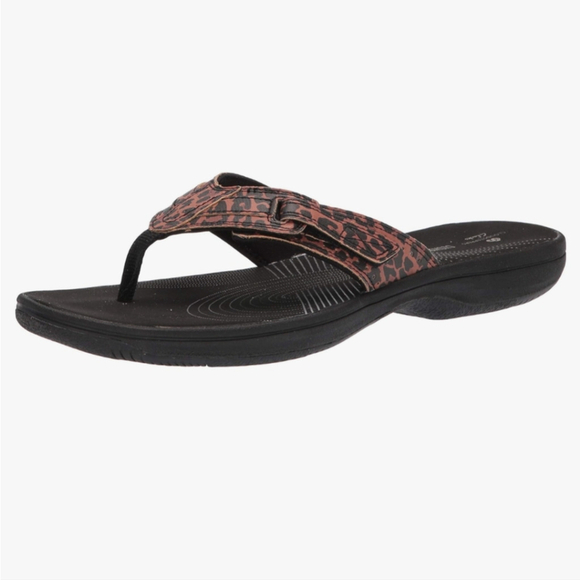 Cloudsteppers by Clarks Shoes - CLARKS | Brinkley Reef Women's Sandals Animal Print Flip Flops size 7